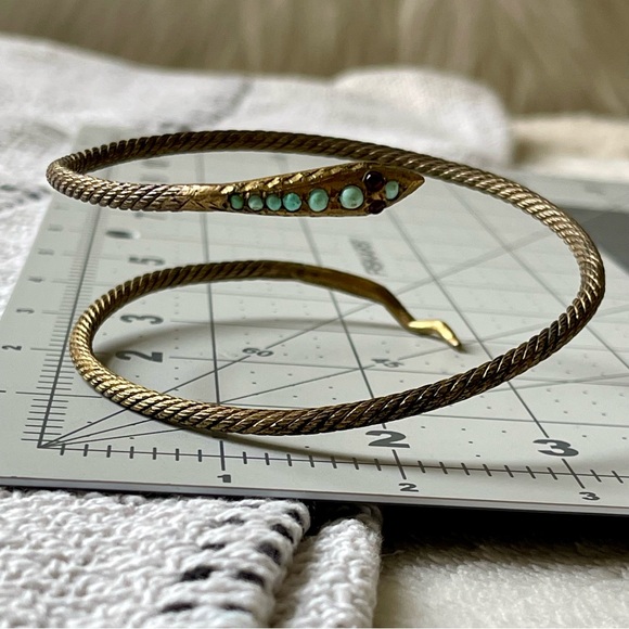 Vintage Coiled Gilt Egyptian Revival Silver Snake Bangle Turquoise Garnet Eyes - Picture 15 of 17